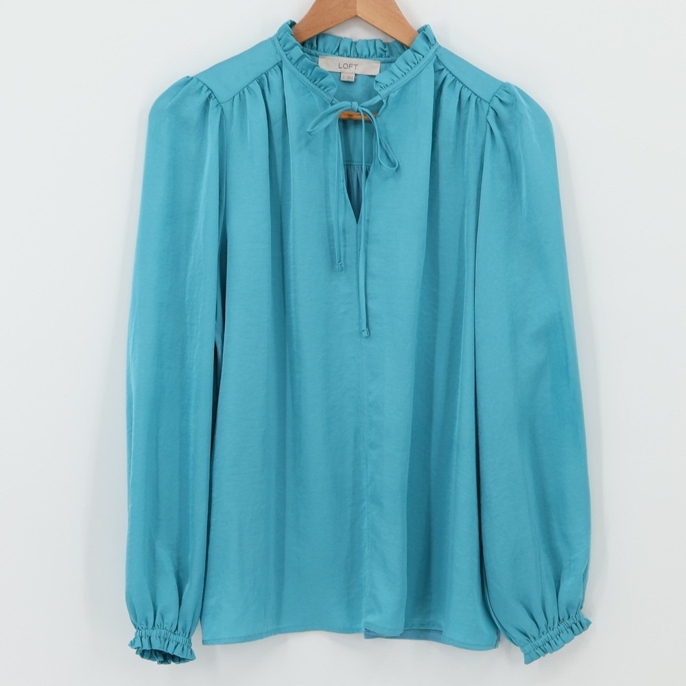 LOFT Ruffle Neck Tie Front Blouse Top Womens Size S Blue Teal Ruffle Renaissance